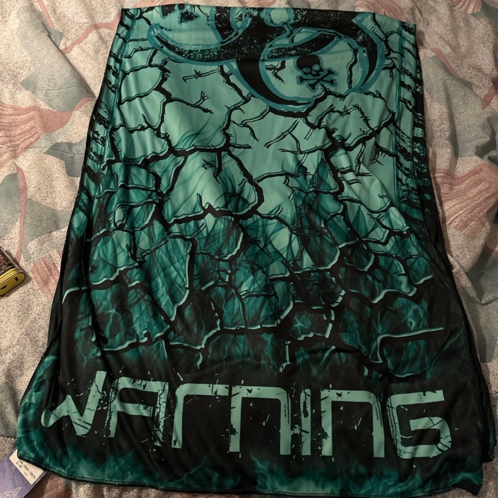 Freedom ravewear pashmina